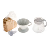 HARIO V60 Dripper & Dekantér (biely)